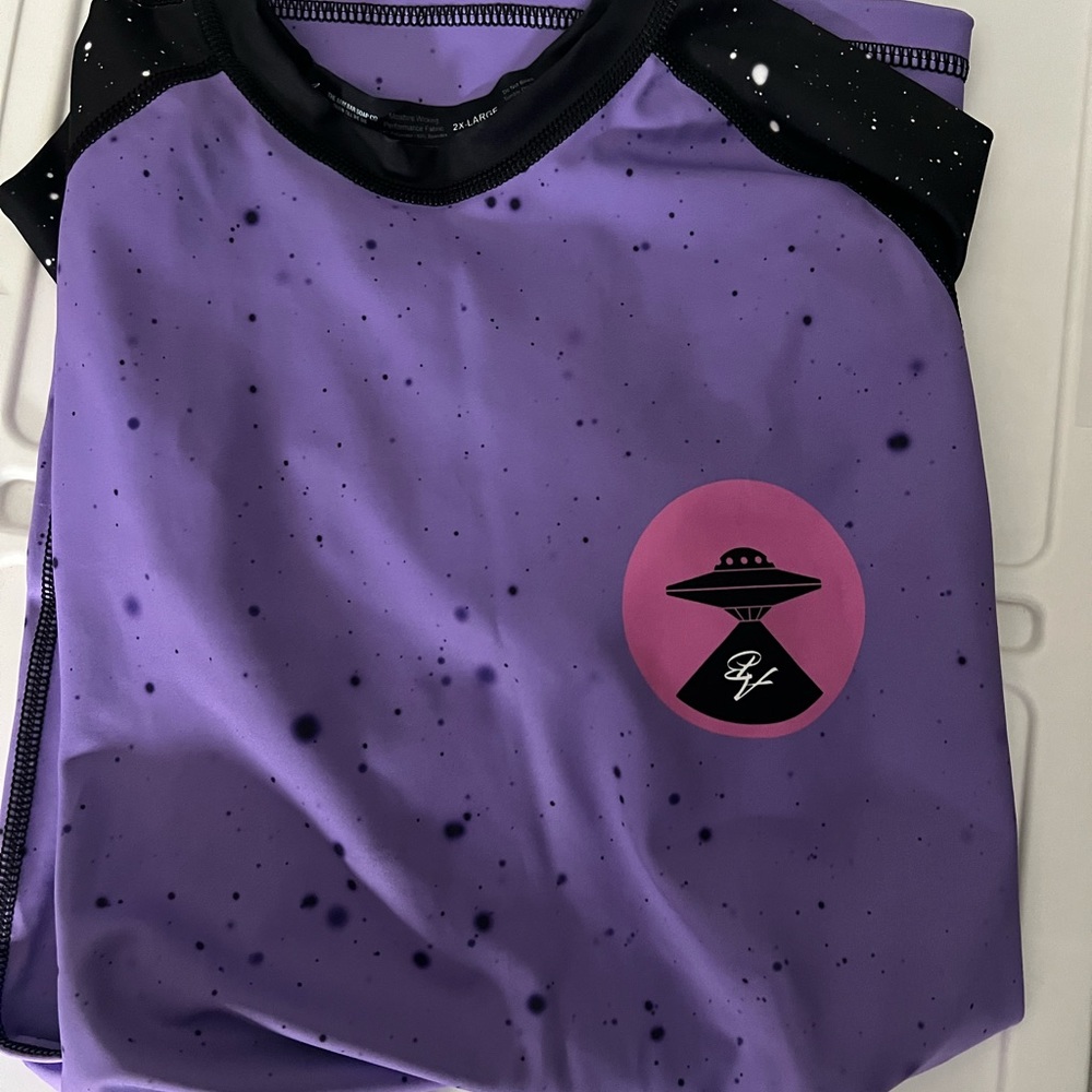 Arm bar soap company SS rash guard size XXL